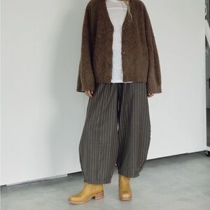 BNWOT boheme goods wool barrel pants in size L